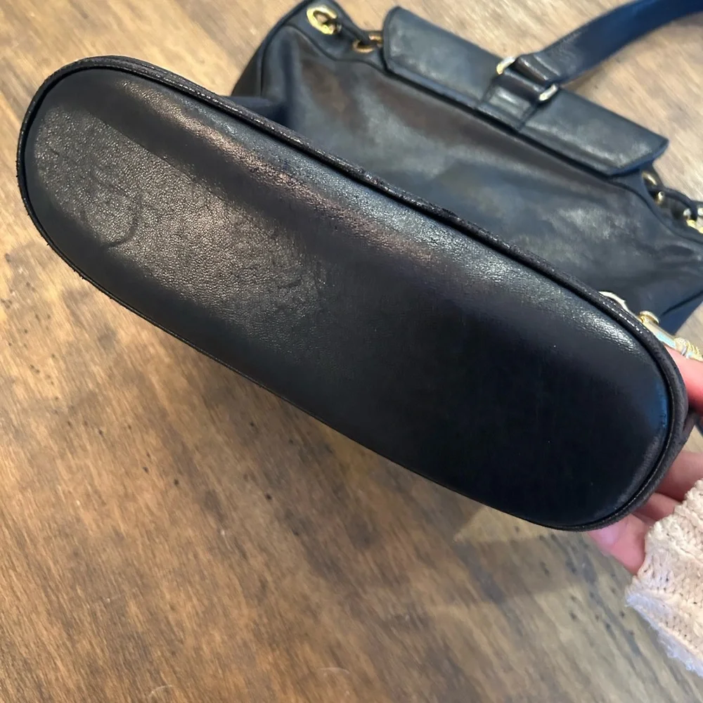 Vintage CHANEL CC Logo Black Caviar Leather BACKPACK added Pouch Drawstring - Picture 7 of 16